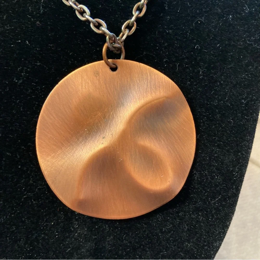 VTG Modernist Round Swirl Copper Pendant Necklace